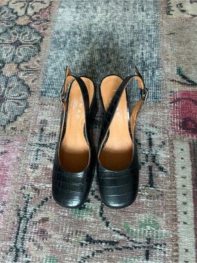 Jonak Black Croc-Embossed Slingback Pumps